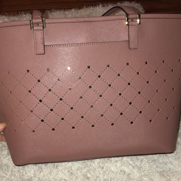 Dusty rose Michael Kors purse & wallet - Picture 4 of 8